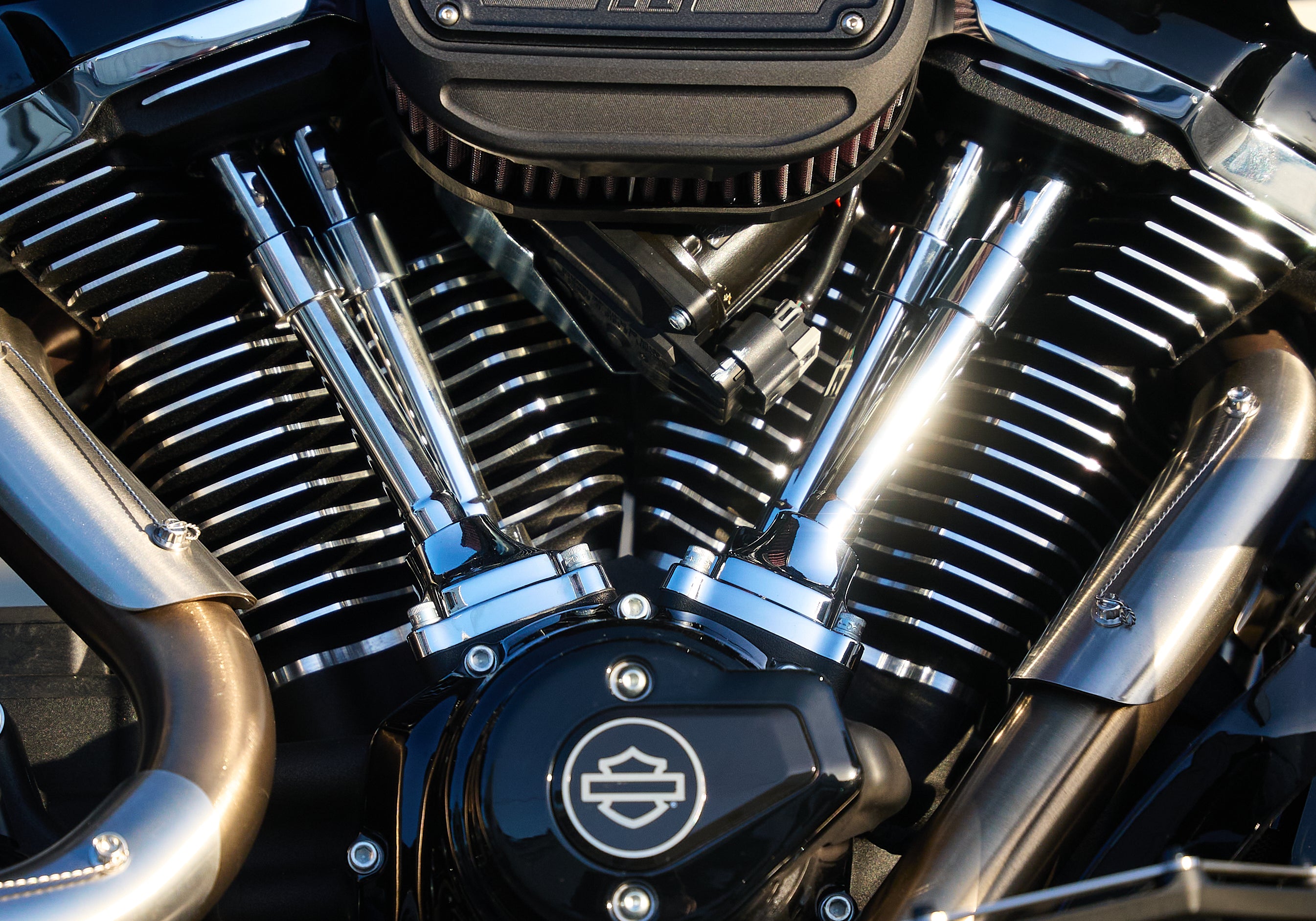 Air cleaner for 2024 CVO Road Glide ST FLTRXSTSE models, 2023-2024 CVO Street Glide and Road Glide FHLXSE / FLTRXSE models