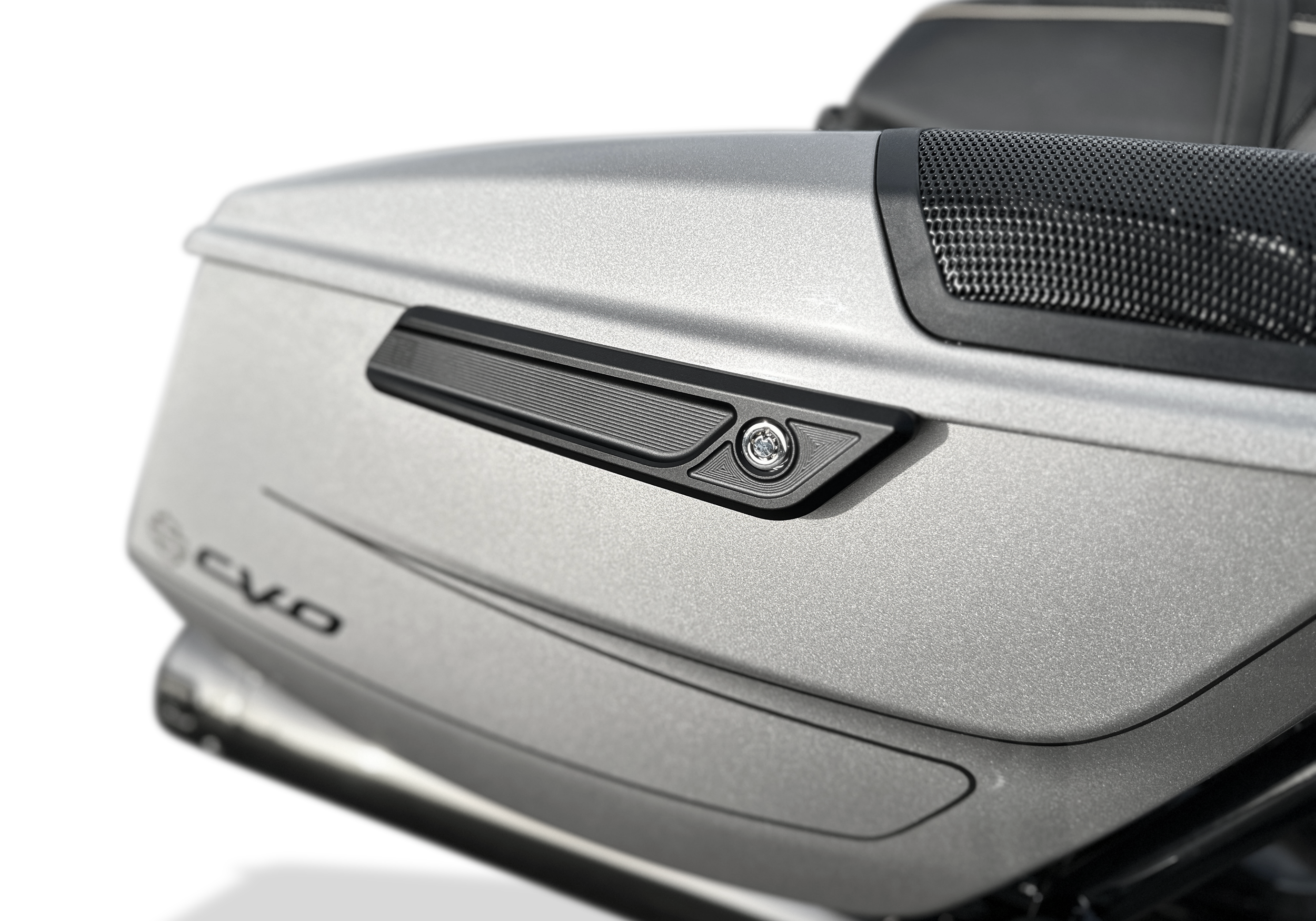 2024 CVO Road Glide ST FLTRXSTSE models, 2023-2024 CVO Street Glide and Road Glide FHLXSE / FLTRXSE models