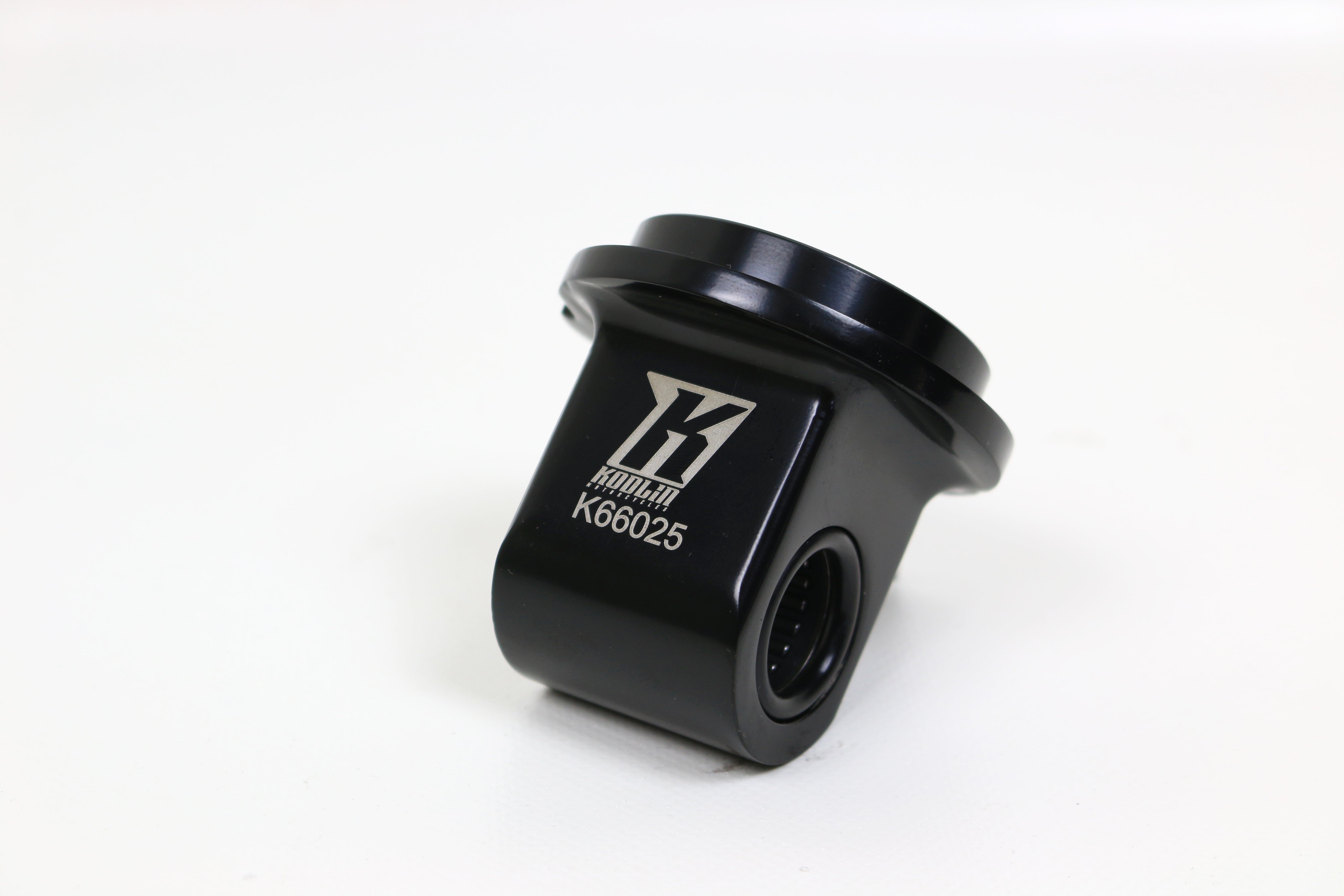 Kodlin Lowering-Kit for Harley-Davidson M8 Softail models without pre-load adjuster knob. Softail 2018, 2019, 2020, 2021, 2022, 2023, 2024, 2025