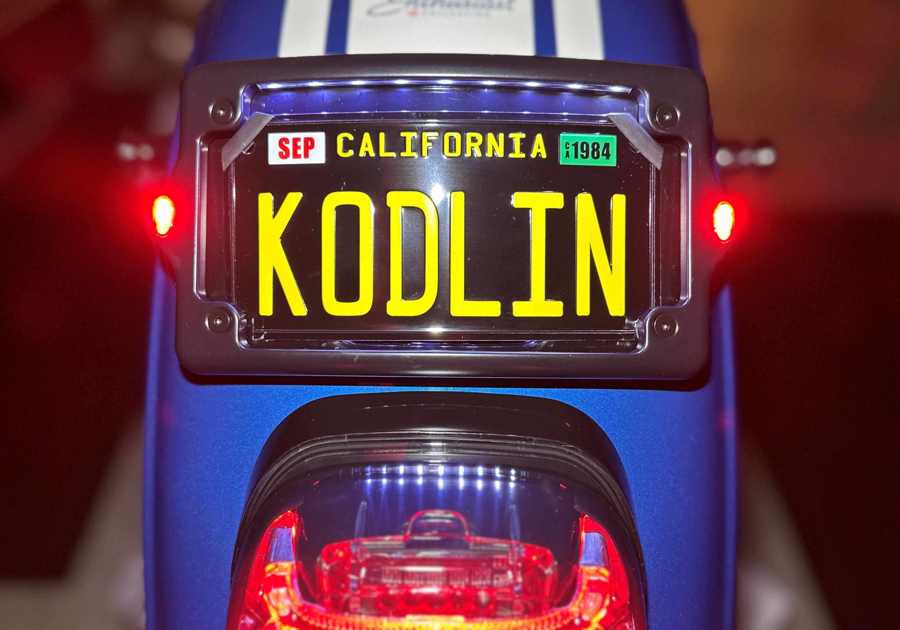 Kodlin Curved 3-bolt mounted Elypse 3-1 LED License Plate Kit in Chrome on Lowrider ST