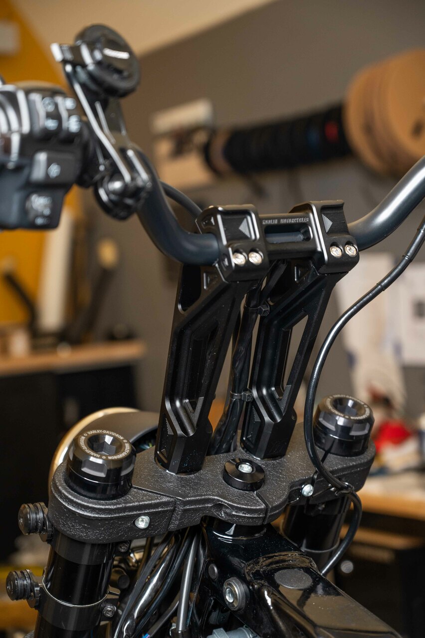 Kodlin Fastback Risers 8“ Universal For Sportster, Dyna and Softail models