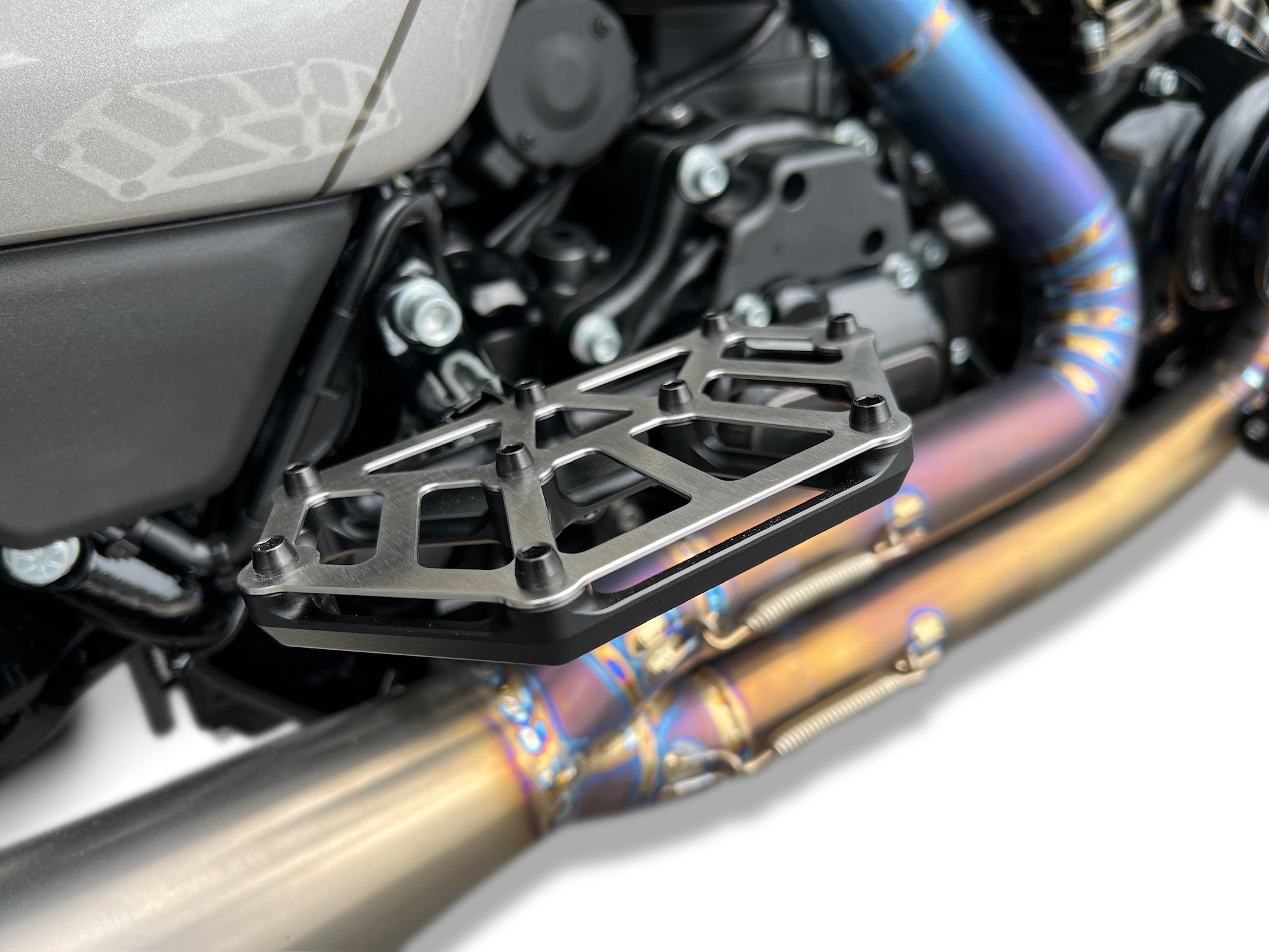 Available for Touring bikes, Softail, Sportster, Pan-America