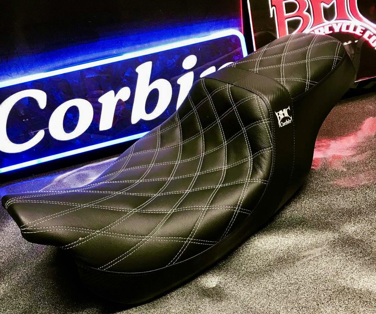 Corbin Motorcycle Custom Made Bike Seats Corbin HD-23-CVO-MSC Max